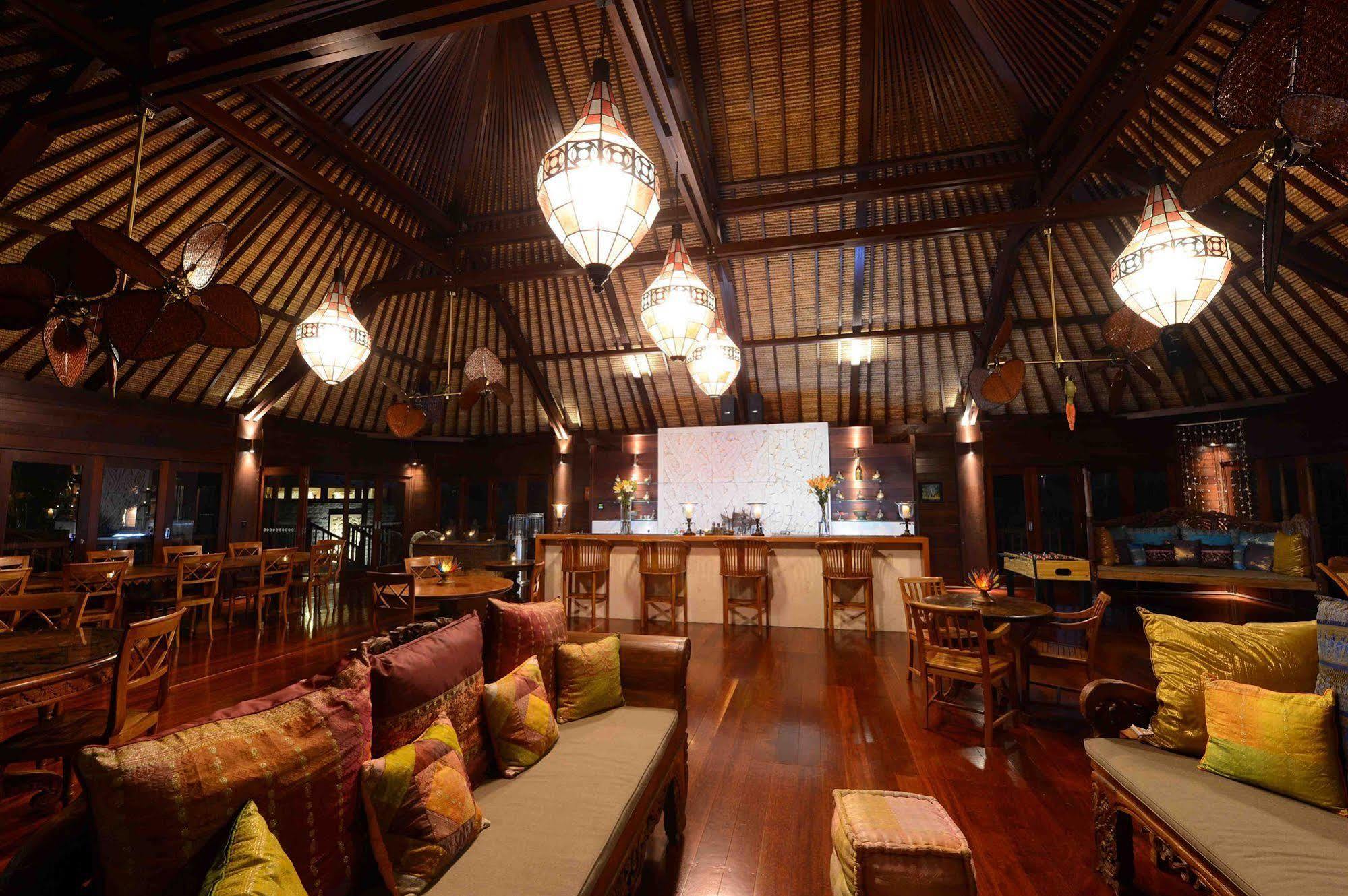 Makepeace Island Hotel Noosa North Shore Екстериор снимка