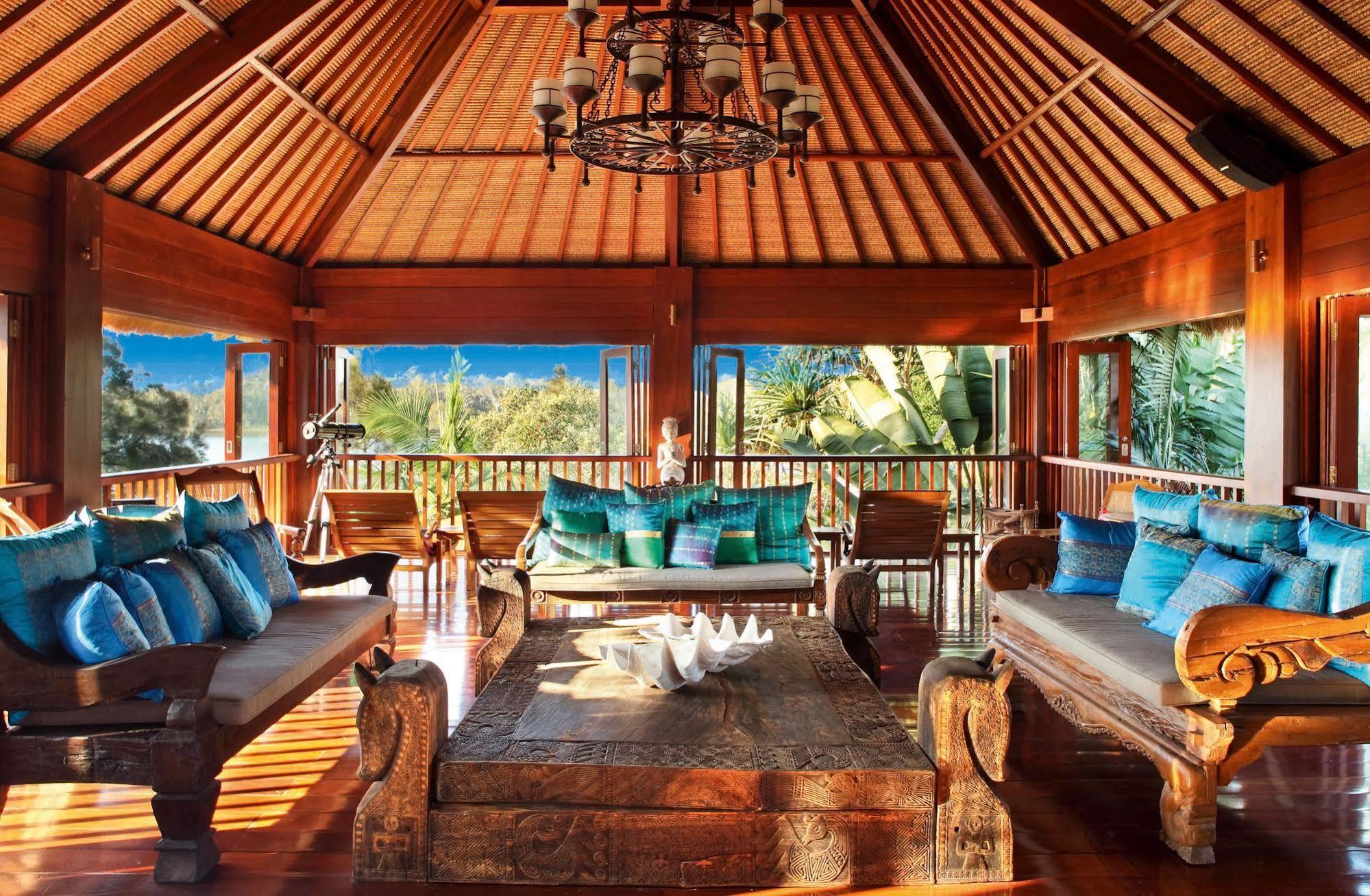 Makepeace Island Hotel Noosa North Shore Екстериор снимка